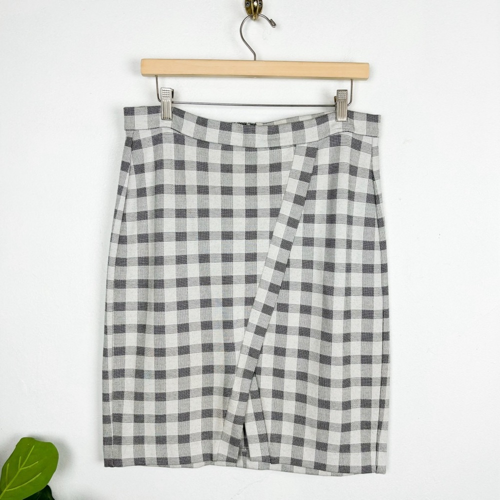 CAbi Gray and White Checkered Pencil Skirt